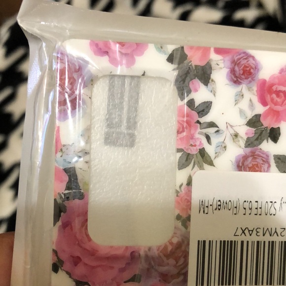 ✨HOST PICK!✨Phone Case for Samsung S-20 FE 6.5 - Picture 4 of 9